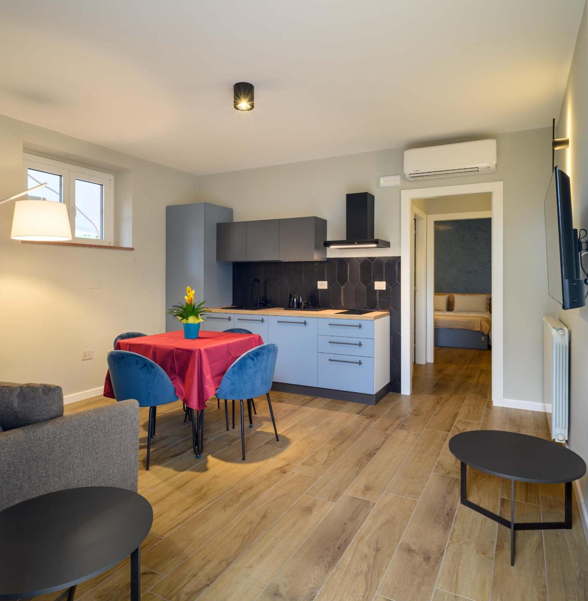 B&B Dimora Morelli Губио Екстериор снимка