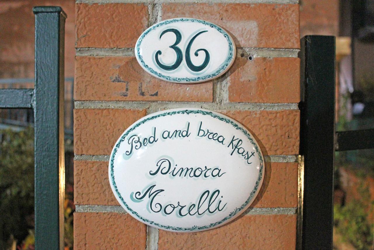 B&B Dimora Morelli Губио Екстериор снимка