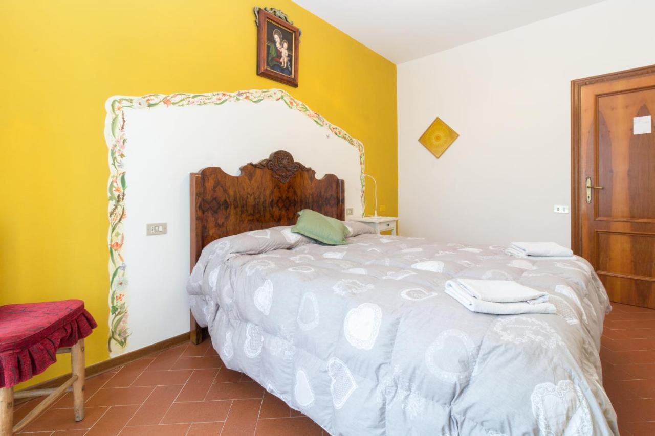 B&B Dimora Morelli Губио Екстериор снимка